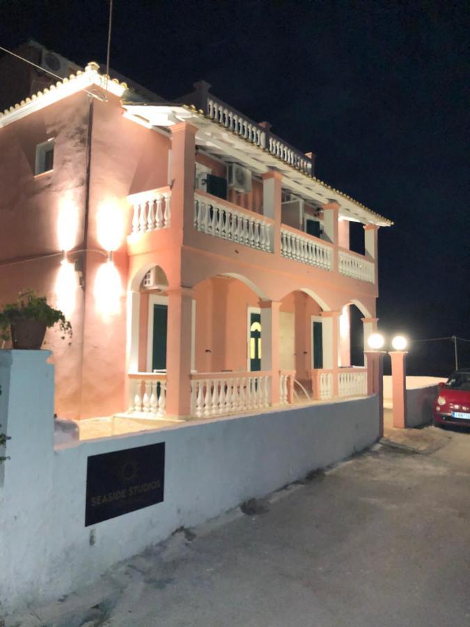 Issos Studios Agios Georgios  Exterior photo